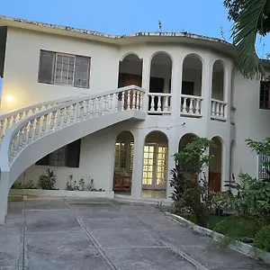 Aqua 6 Aparthotel Negril